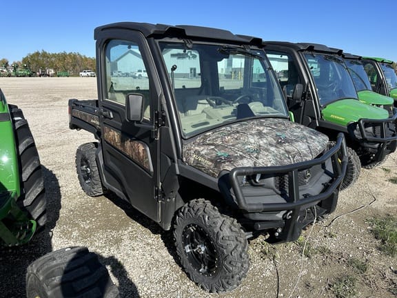 Main image John Deere XUV 835R