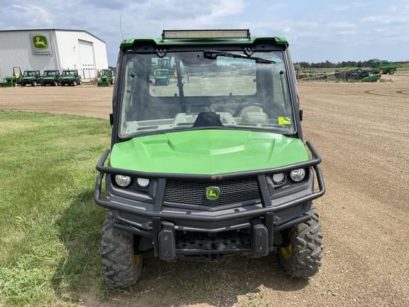 Image of John Deere XUV 835R equipment image 2