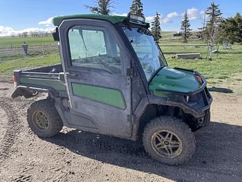 2021 John Deere XUV 835R Equipment Image0