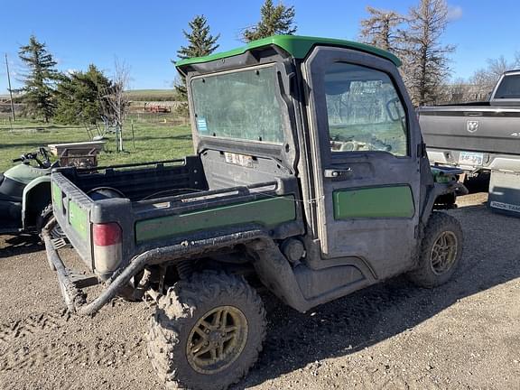 Image of John Deere XUV 835R equipment image 2