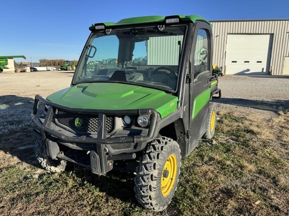 Image of John Deere XUV 835R equipment image 3