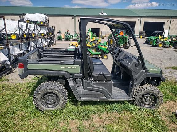 Image of John Deere XUV 865E Primary image