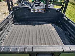 Main image John Deere XUV 865E 6