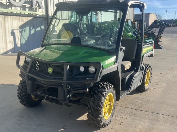 Image of John Deere XUV 865M Primary image