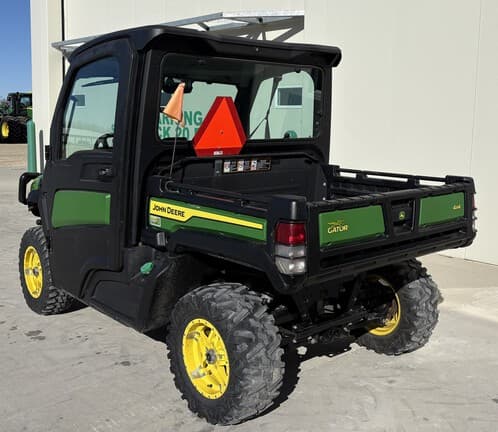 Image of John Deere XUV 865M equipment image 4