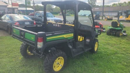 Image of John Deere XUV 865M equipment image 2