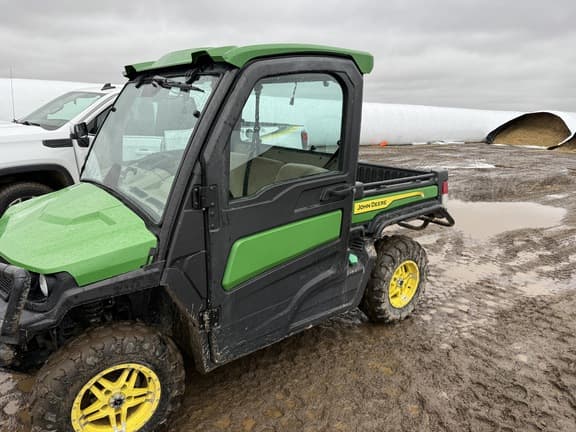 Image of John Deere XUV 865R equipment image 4
