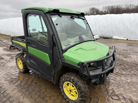 2021 John Deere XUV 865R Equipment Image0