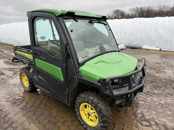 Image of John Deere XUV 865R Primary image