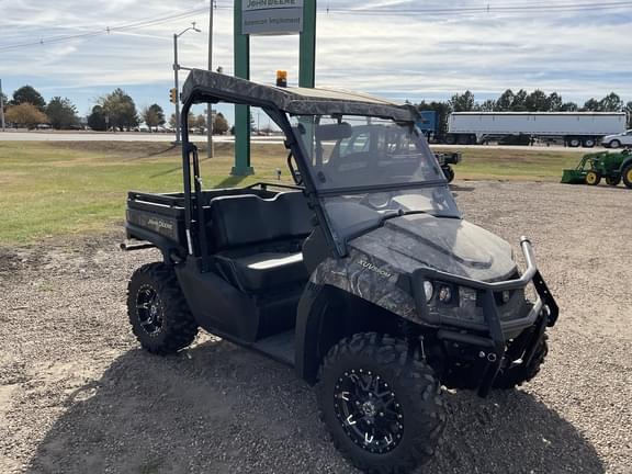 Image of John Deere XUV 590M equipment image 2