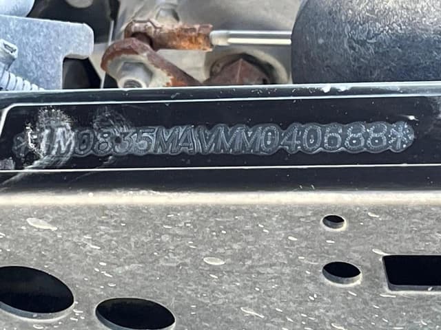 Image of John Deere XUV 835M equipment image 4