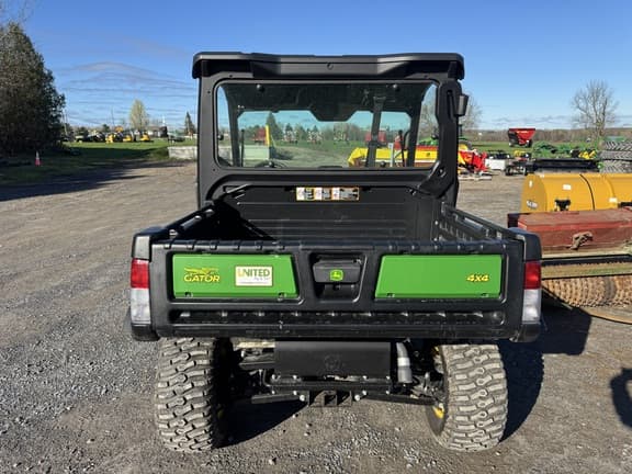 Image of John Deere Gator XUV 835E equipment image 3