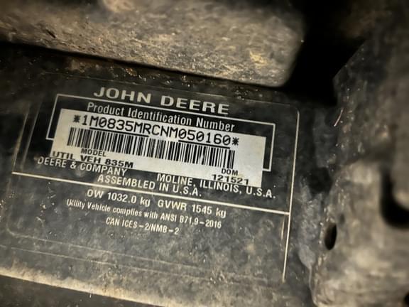 Image of John Deere XUV 835M Honor Edition equipment image 1