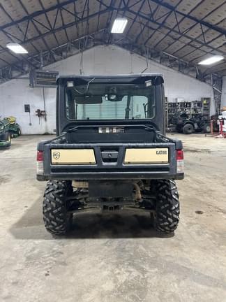 Image of John Deere XUV 835M Honor Edition equipment image 3