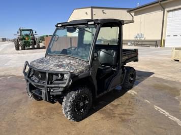 Main image John Deere XUV 835M