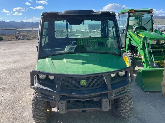 2021 John Deere XUV 835M Equipment Image0