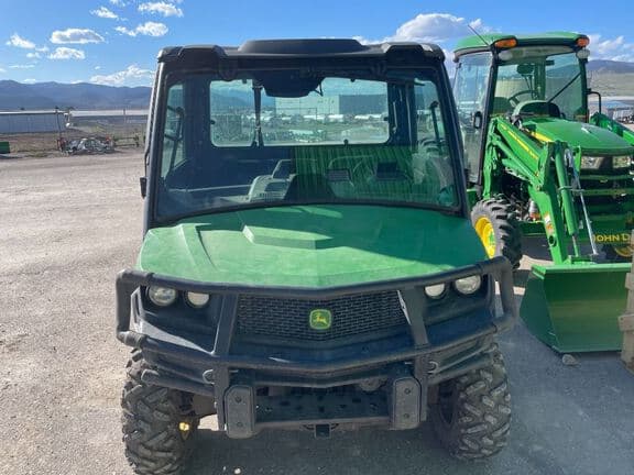 Image of John Deere XUV 835M equipment image 1