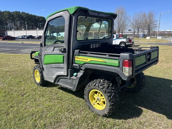 Image of John Deere XUV 865R equipment image 1