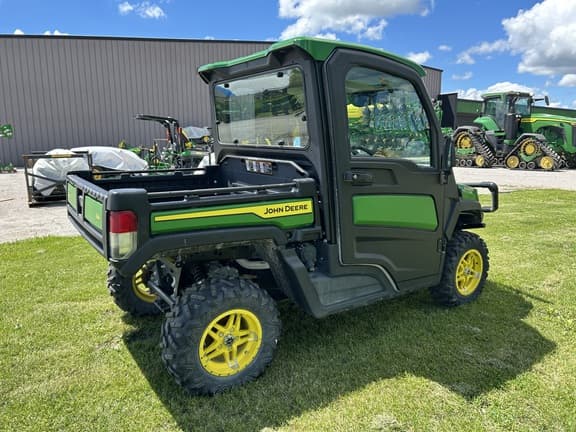 Image of John Deere XUV 865R equipment image 4
