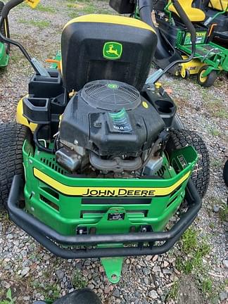 Image of John Deere Z335E equipment image 3