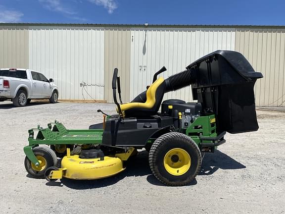 Image of John Deere Z335E equipment image 1