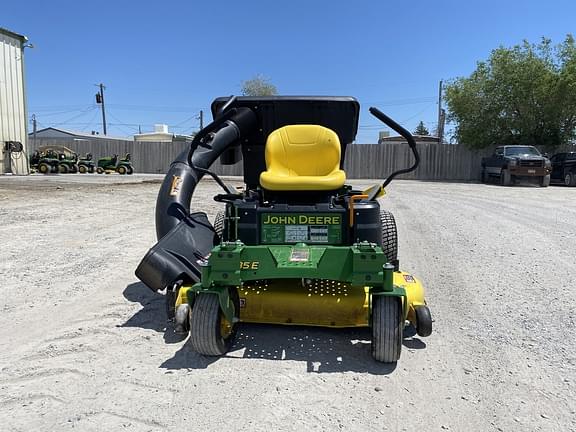 Image of John Deere Z335E equipment image 2