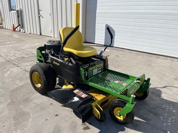 Image of John Deere Z335E Primary image