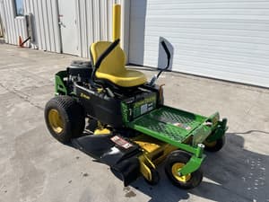2021 John Deere Z335E Image