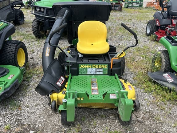 Image of John Deere Z335E equipment image 1