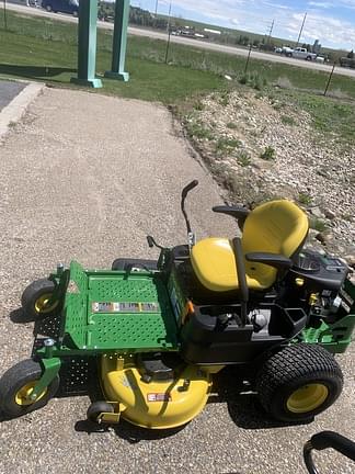 Image of John Deere Z345M equipment image 2