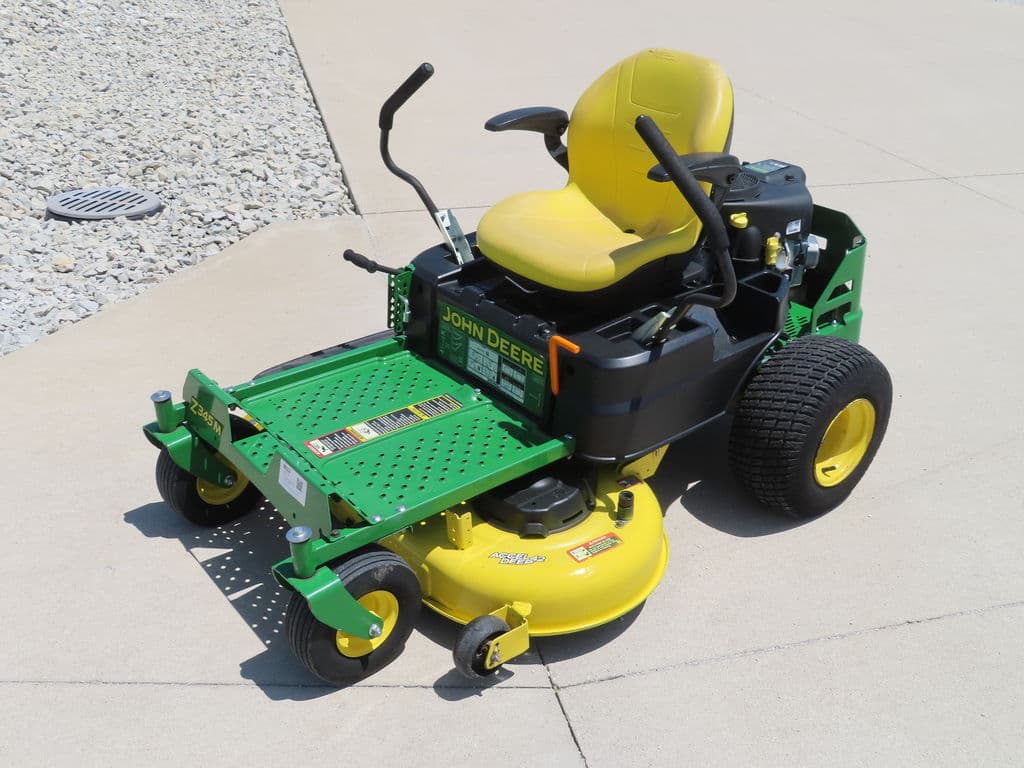 Image of John Deere Z345M Primary image