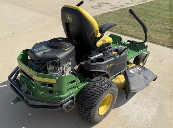 Image of John Deere Z345M equipment image 4