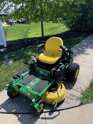 Image of John Deere Z345R equipment image 1