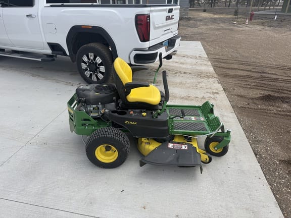 2021 John Deere Z345R Equipment Image0