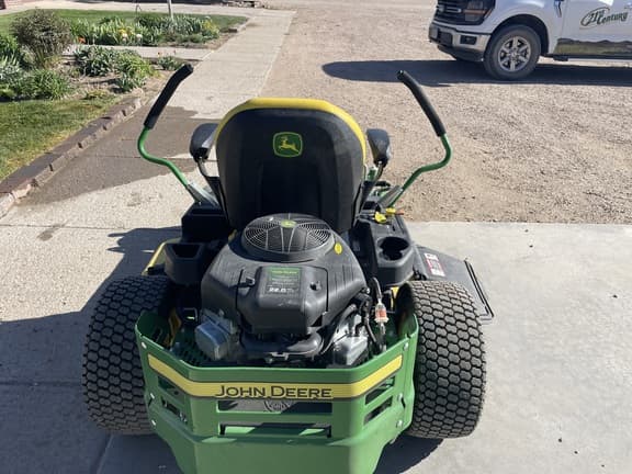 Image of John Deere Z355R equipment image 2