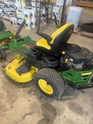Image of John Deere Z355R equipment image 2