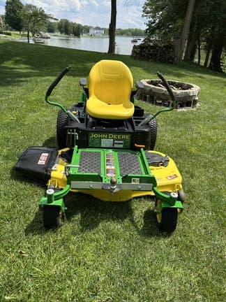 Image of John Deere Z365R equipment image 1