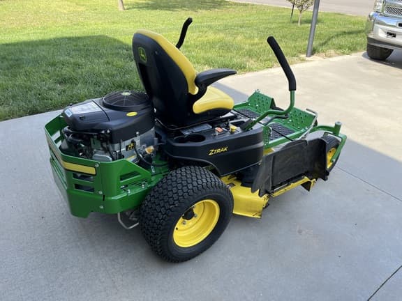 Image of John Deere Z375R equipment image 1