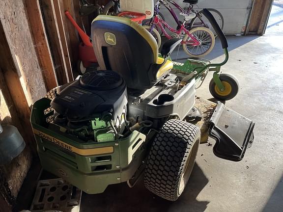 Image of John Deere Z375R equipment image 3