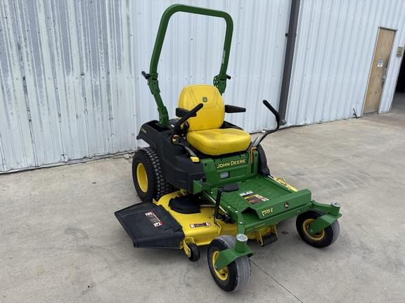 Image of John Deere Z515E equipment image 4