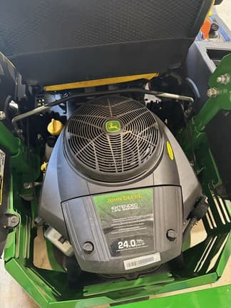 Image of John Deere Z515E equipment image 2