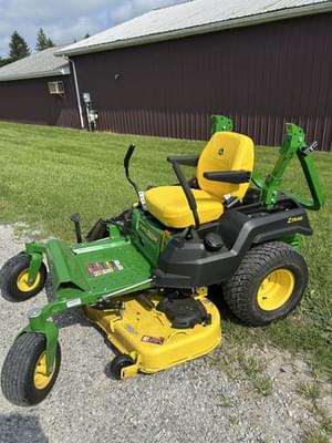 2021 John Deere Z515E Image