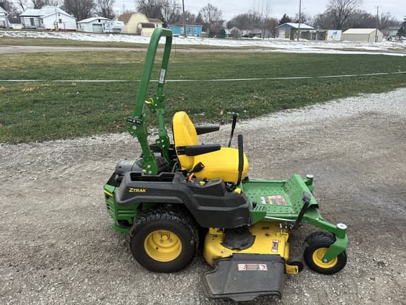 Image of John Deere Z515E equipment image 3