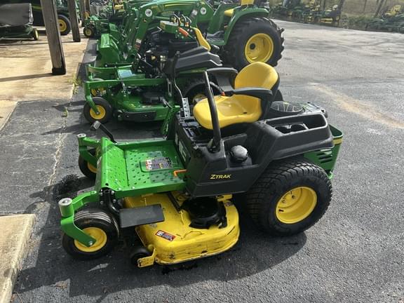 Image of John Deere Z525E equipment image 4