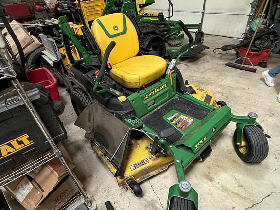 Image of John Deere Z530M equipment image 2
