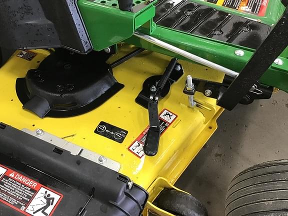 Image of John Deere Z530M equipment image 1