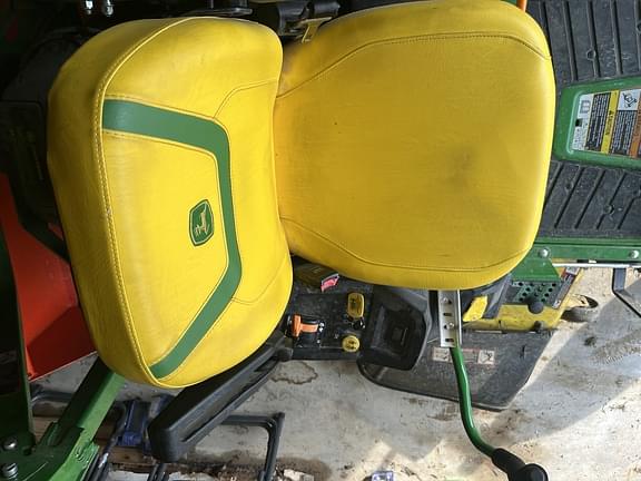 Image of John Deere Z530M equipment image 3