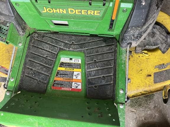 Image of John Deere Z530M equipment image 2