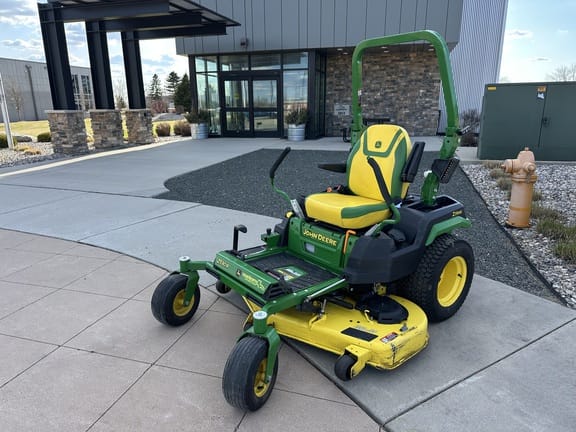 2021 John Deere Z530R Equipment Image0