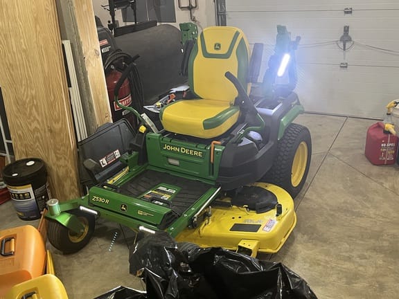 2021 John Deere Z530R Equipment Image0